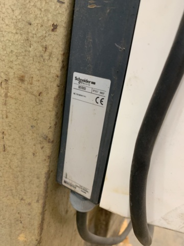 1407302-4 Metallkap, Thomas 250E