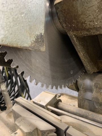 1407303-7 Metallkap, Thomas Vasca