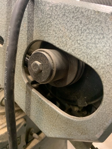 1407303-18 Metallkap, Thomas Vasca