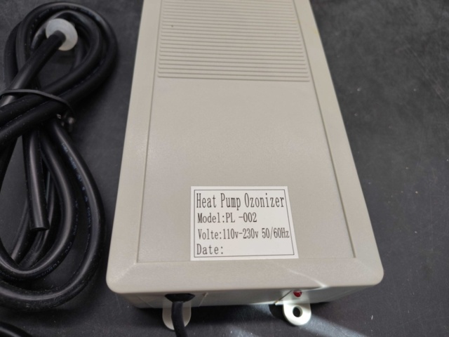 1394807-3 Ozonrenare, 4 st, för värmepumpar, PL-002, 110–230V