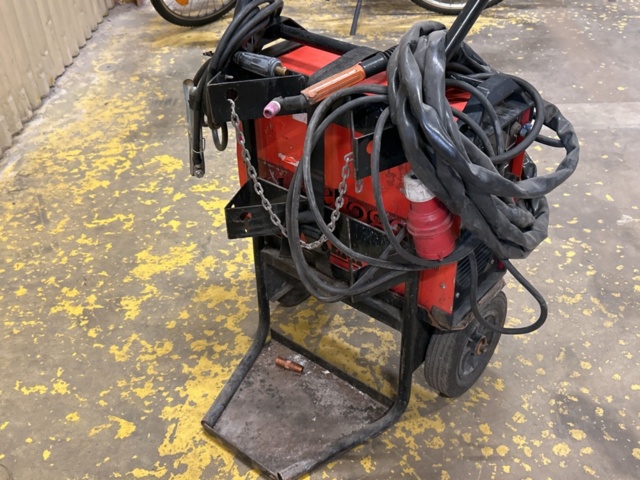 1407470-4 Welder Kemppi Master 2800 incl. Tig package