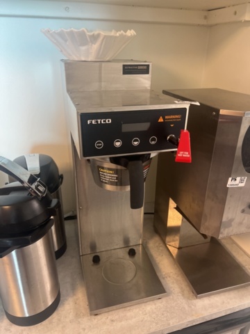 1395441-4 Kaffebryggare med 2 st termosar - Fetco CBS-1221