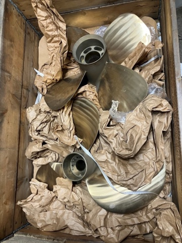 1336496-1 Nya/oanvända propellrar 2 st - Volvo Penta IPS Q4 (Front/Rear)