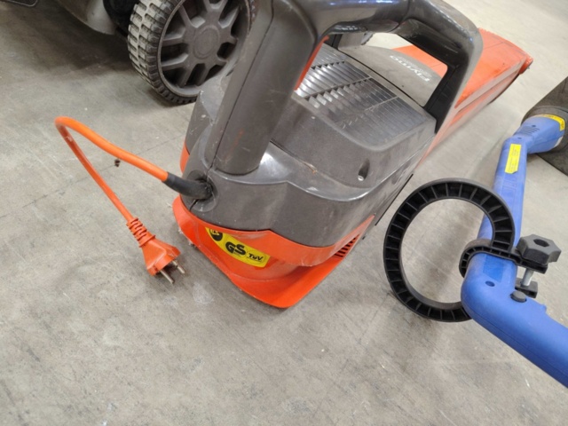 1379873-8 Trädgårdsmaskiner, 4 st – MTD, Flymo, TÜP Craft, gräsklippare, trimmer, häcksax