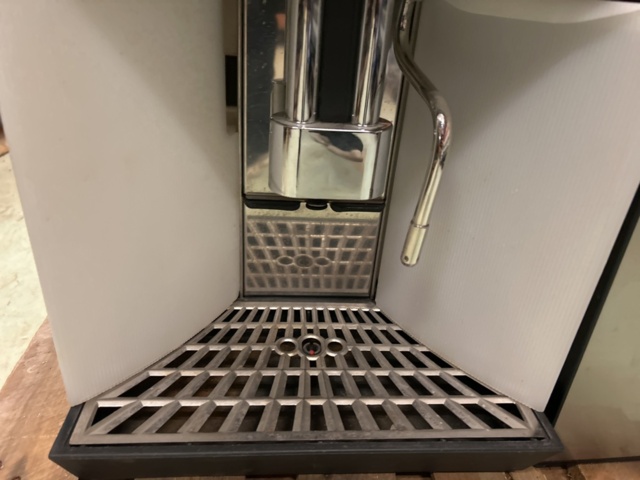 1383126-3 Coffee machine with milk cooler - WMF Presto