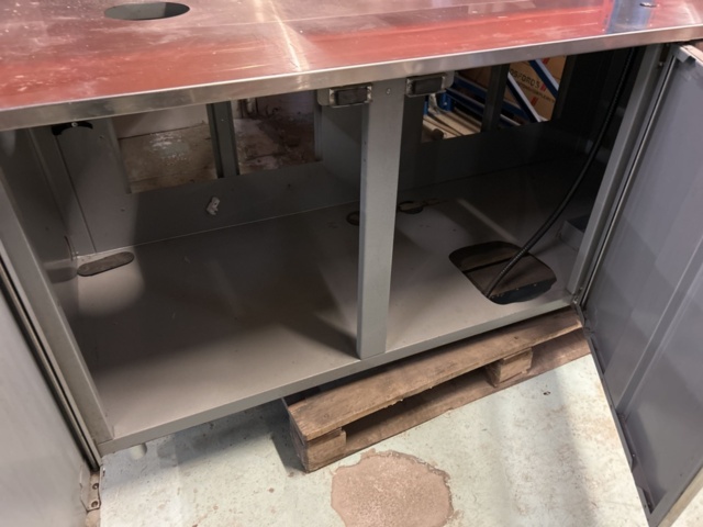 1383128-4 Garbage station - Duke SUB-PW-72-RM