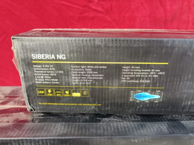 1331802-4 Två stycken ledramper Strands Siberia NG 22" / 32"