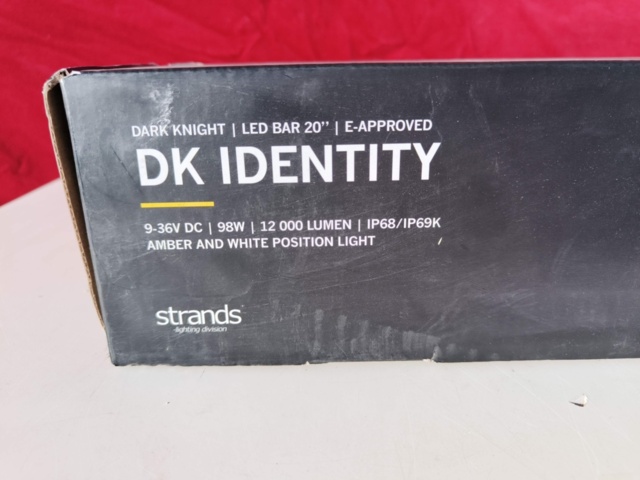 1331803-3 Ledramp Strands DK Identity 20"