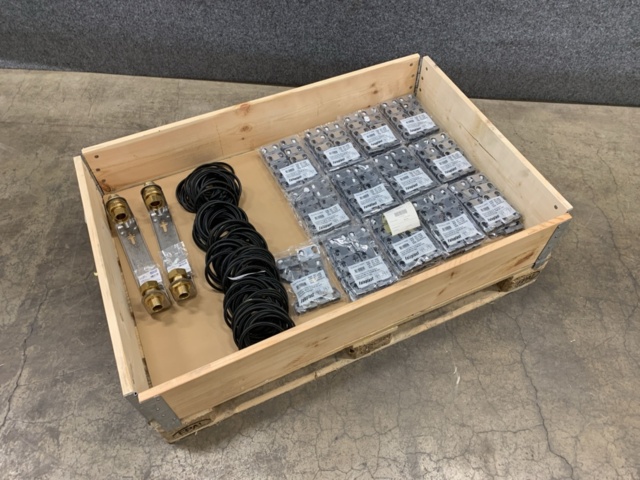 1094614-1 Vattenmätarkonsoler, tätningsringar & rörklammor