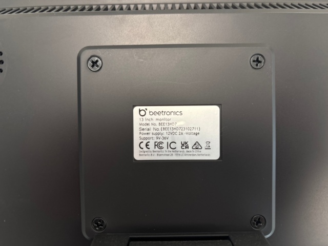 1356965-3 Skrivbord, kontorsstol, hurts, dataskärm, headset