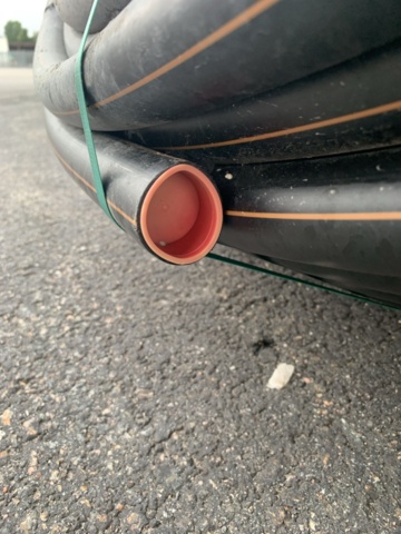 1094610-4 Pem-rör Wavin PN6,3 40X2,4 L=300M PE80 SDR 11