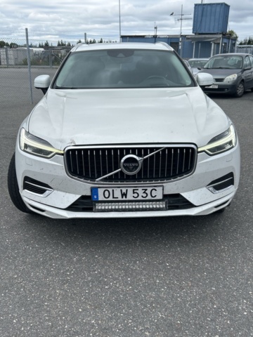 1383175-8 Volvo XC60 Recharge T8 AWD Geartronic, 392hk, 2019