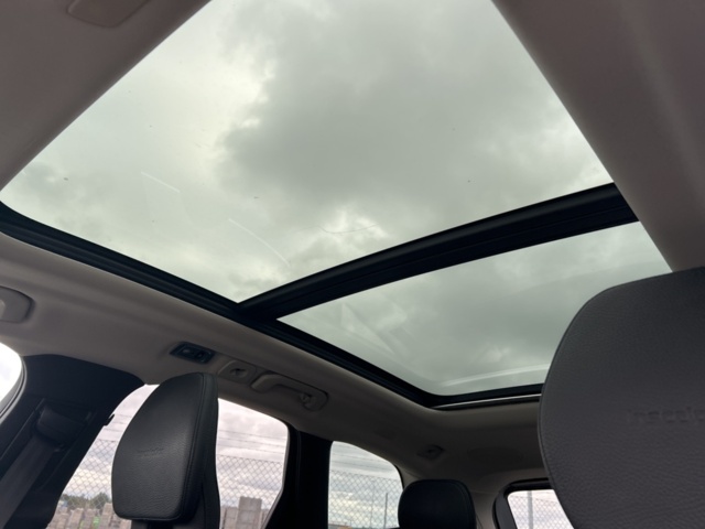 1383175-24 Volvo XC60 Recharge T8 AWD Geartronic, 392hk, 2019