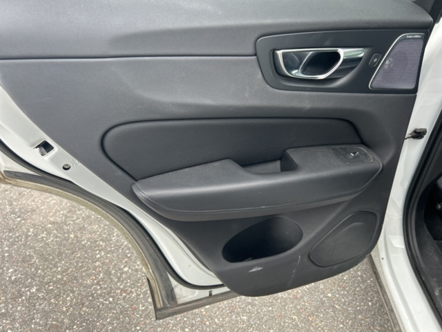 1383175-27 Volvo XC60 Recharge T8 AWD Geartronic, 392hk, 2019