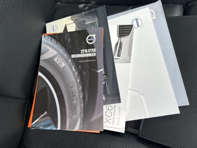 1383175-64 Volvo XC60 Recharge T8 AWD Geartronic, 392hk, 2019