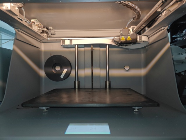 1405167-6 Markforged X7 Gen 2 3D Printer