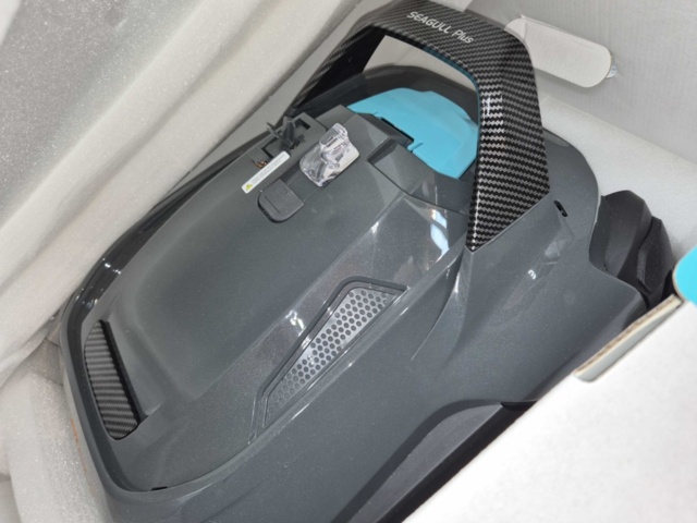 1394824-4 Pool cleaner robot Aiper Seagull Plus