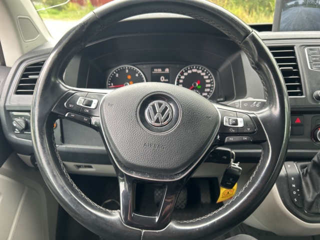1383178-10 Volkswagen Transporter Chassi Dubbelhytt T32 2.0 TDI 4Motion DSG Sekventiell, 150hk, 2018