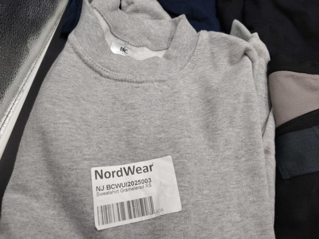 1407574-2 Arbetskläder, 5 st - tröjor, sweatshirt m.m. , stl XS