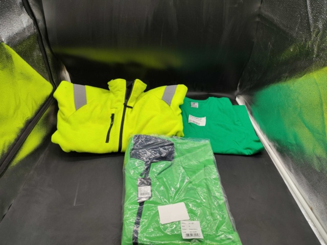 1407575-1 Arbetskläder, 3 st, stl Small