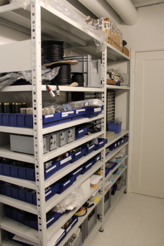 1407939-2 Stort komponentlager för Milab+Pearl mikrofoner