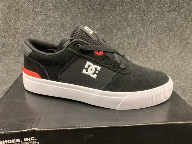 1407870-2 Skor DC Teknic S, Strl 42