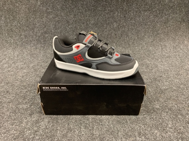 1407871-1 Skor DC Kalynx Zero, Strl 42,5