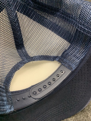 1407927-9 4 st kepsar Gismo, Streetworld