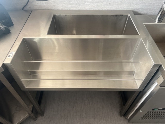 1384493-2 Speedtrack / Barmästarbänk