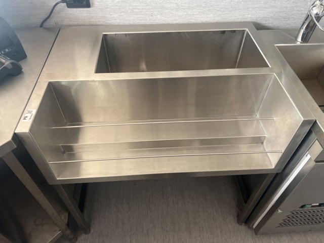 1384493-4 Speedtrack / Barmästarbänk