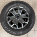 1408189-2 Ford Ranger Wildtrak fälgar med däck Goodyear Wrangler Territory HT