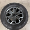 1408189-5 Ford Ranger Wildtrak fälgar med däck Goodyear Wrangler Territory HT