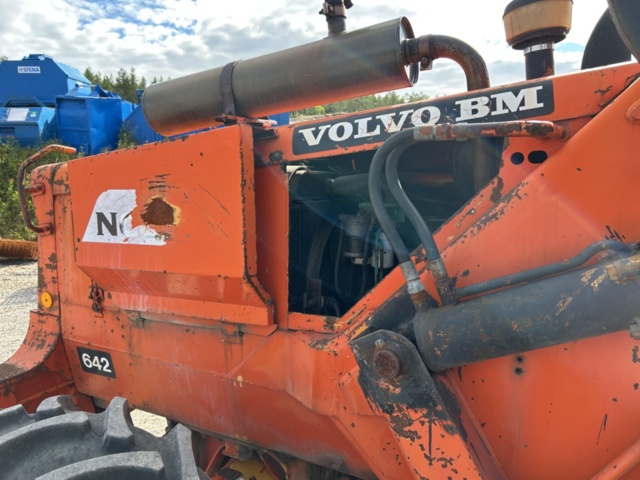 1377989-29 Lastmaskin Volvo BM LM 642, -1983