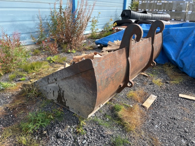 1377989-51 Lastmaskin Volvo BM LM 642, -1983