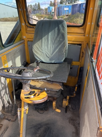 1377989-46 Lastmaskin Volvo BM LM 642, -1983