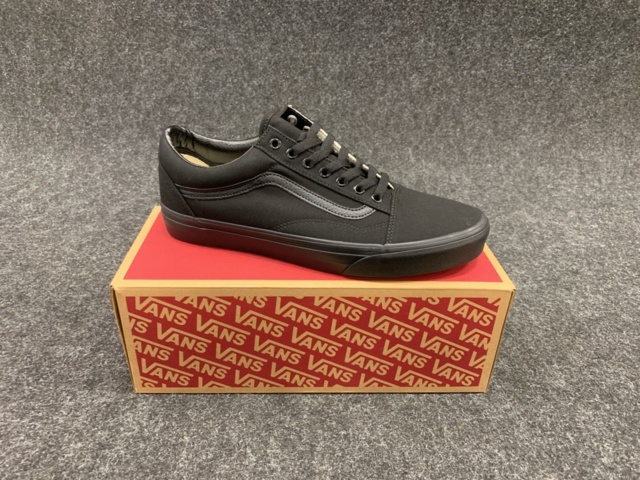 1407840-1 Skor Vans Old Skool, Strl 44