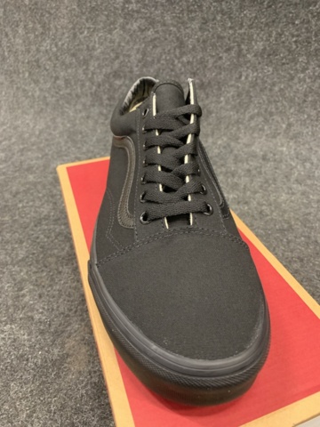 1407840-3 Skor Vans Old Skool, Strl 44