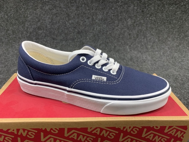 1401516-2 Skor Vans Era, Strl 36