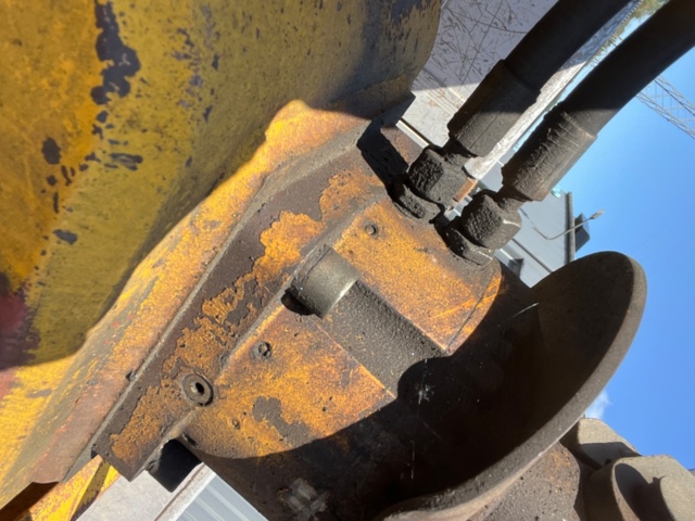 1338352-79 Lastbil Volvo FM9 4X2 Manuell, -2006