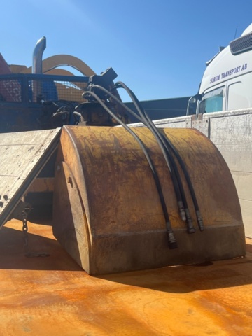 1338352-84 Lastbil Volvo FM9 4X2 Manuell, -2006