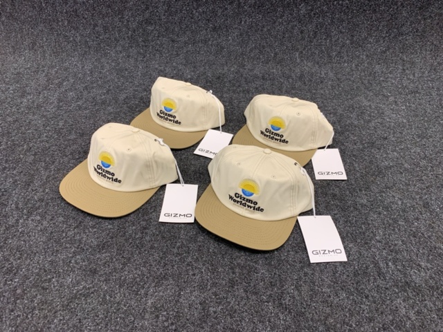 1408173-1 4 st kepsar snapback Gizmo, One Size