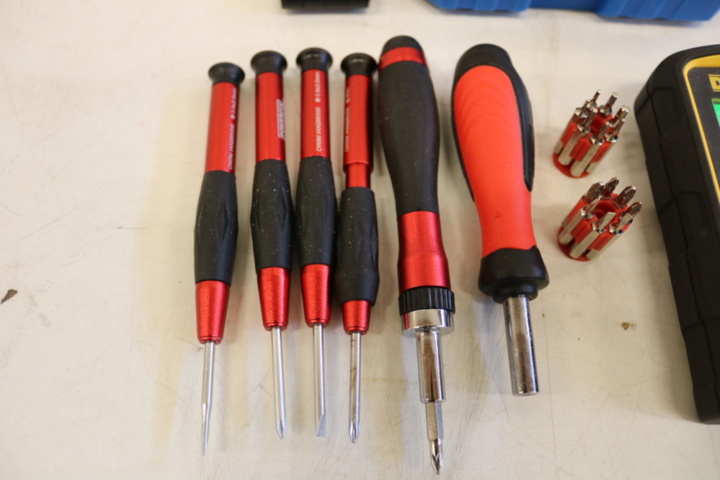 1300806-5 Mätinstrument & verktyg