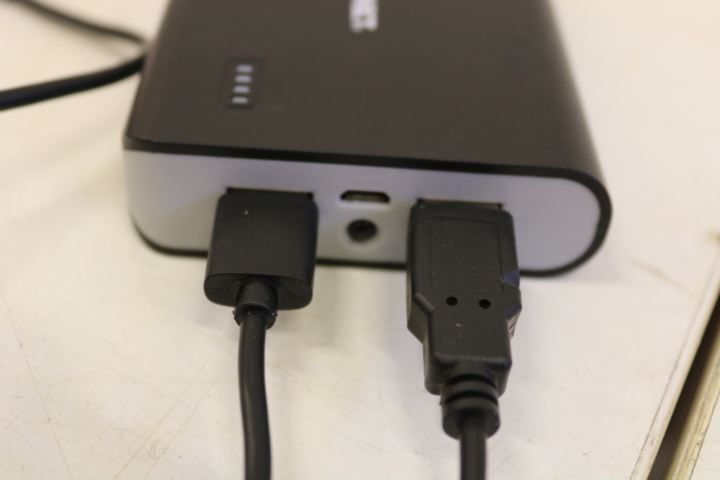 1300809-26 Elektronikartiklar/powerbanks