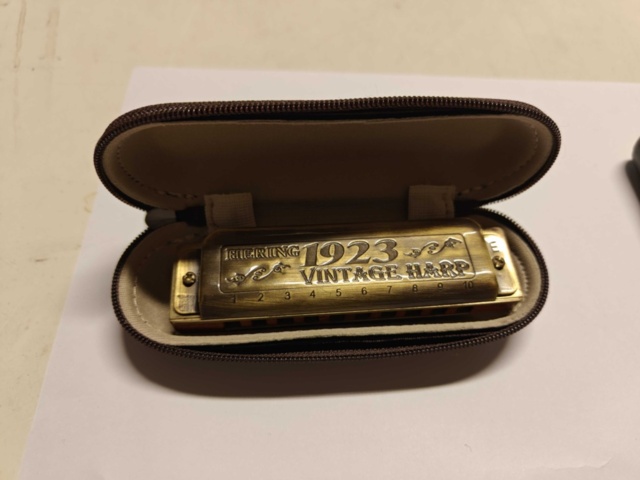 1130296-3 Kasseras Munspel, portabel laddare samt viktsats till gamingmus Kasseras