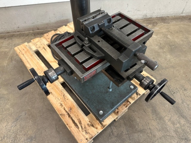 1399766-6 Pillar drilling machine Strands S68 with coordinate table
