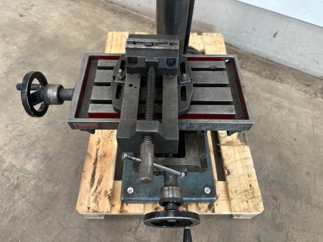 1399766-7 Pillar drilling machine Strands S68 with coordinate table