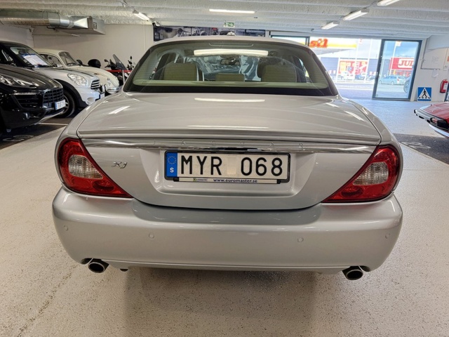 1405259-6 Jaguar XJ 2.7 V6 Automatisk, 207hk, 2008