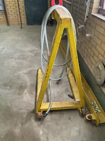 1406303-3 Lyftredskap för pallar mm