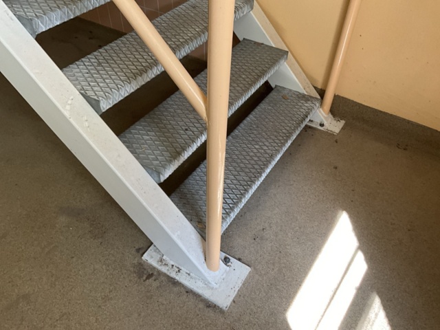 1406307-4 Ståltrappa