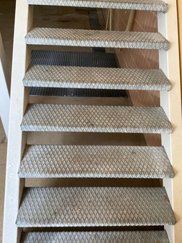 1406307-6 Ståltrappa